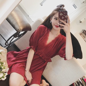 美美的夏夏家木耳边宽松仙女气质棉麻V领连衣裙女夏收腰显瘦镂空