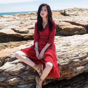 沙滩裙女夏2018春季新款ins超火裙子海边度假复古长裙红色连衣裙连衣裙