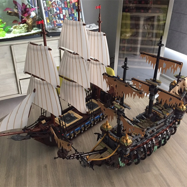兼容乐高加勒比海盗船城堡黑珍珠沉默玛丽号拼装玩具船积木模型
