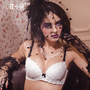 花房 春夏黑白薄款简约可爱小胸不空杯内衣 聚拢蕾丝少女文胸165少女内衣