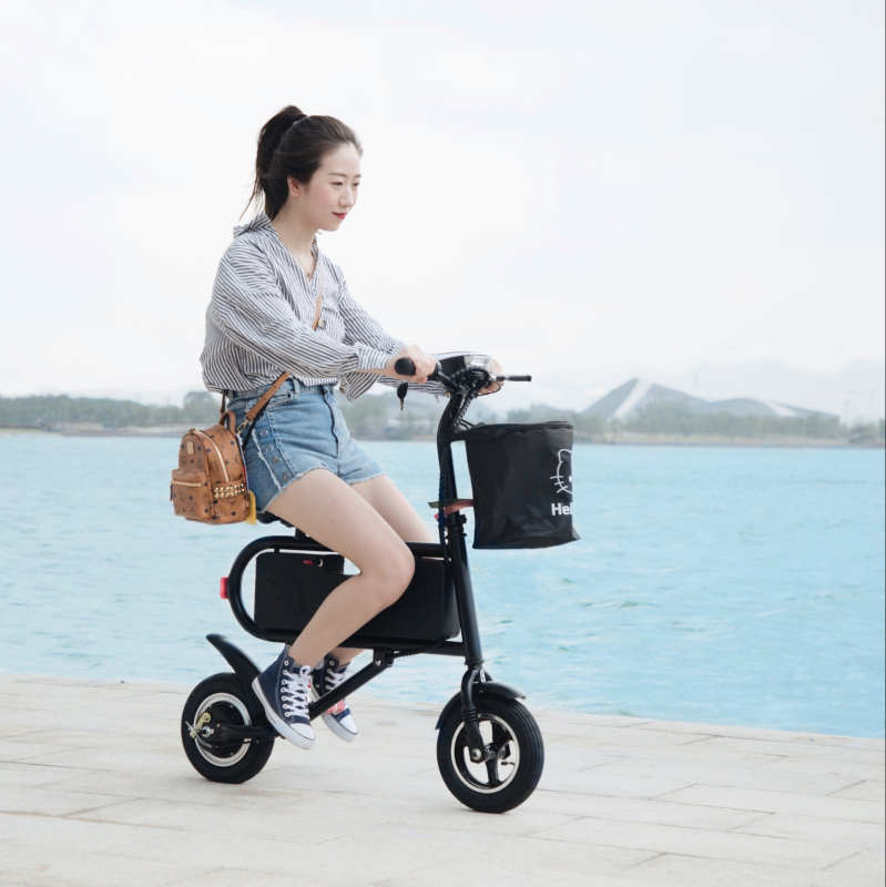 威科朗电动滑板车成人女性折叠迷你小型两轮代步驾电瓶踏板自行车