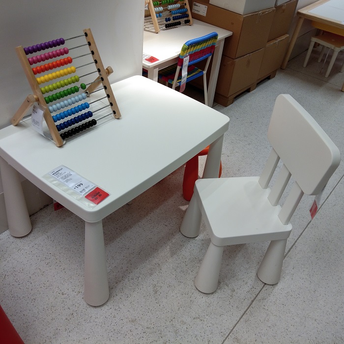 宜家用幼儿园儿童桌椅套装塑料桌子椅子宝宝学习桌加厚