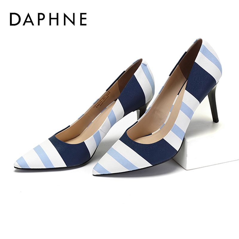 Daphne/达芙妮圆漾春单鞋OL粗条纹印花尖头浅口高跟婚鞋