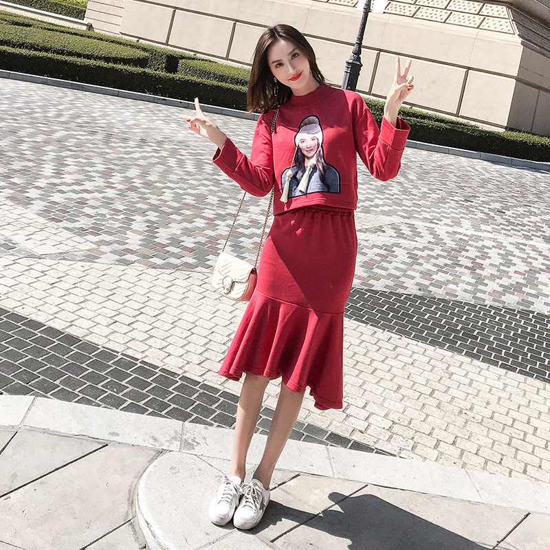 网红风2019春季新款女装红色印花连衣裙女韩版两件套荷叶边裙7893