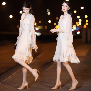 2018春夏新款女装韩版名媛超仙气质雪纺连衣裙中长款收腰仙女裙连衣裙