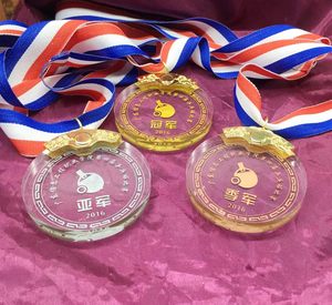 水晶小奖牌挂牌 乒乓球羽毛球篮球足球学生运动会比赛纪念品奖品