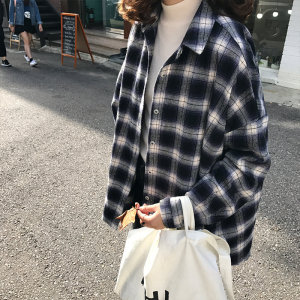 BF风宽松百搭时尚复古翻领格子衬衫女春季薄款休闲长袖衬衣外套潮女式衬衫