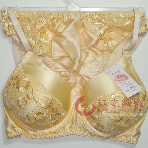 江南绸缎/真丝蕾丝绣花文胸套装 桑蚕丝 span class=h></p></a>内衣 /span> 金