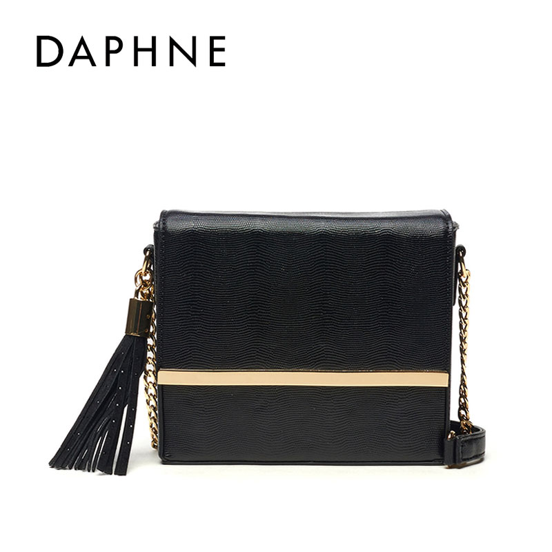 Daphne/达芙妮拉链单肩女包时尚金属磁扣小方包1016483061
