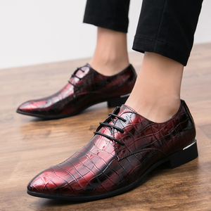 英伦小皮鞋男西装鞋新郎结婚潮鞋韩版休闲鞋红色潮流尖头夜场鞋子