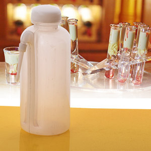 栀尔塑料试管分酒器 span class=h>倒酒器 /span>居家酒吧常用鸡尾酒 