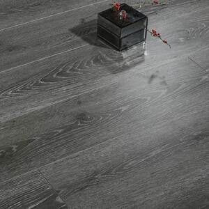 强化复合地板灰色12mm家用    复合木地板仿实木大自然北欧防水