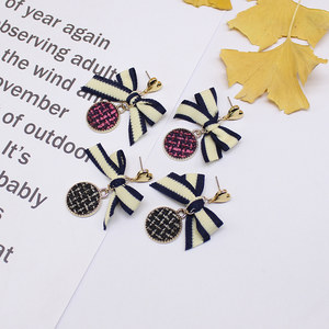 日韩时尚 素雅蝴蝶结  span class=h>马赛克 /span>布片圆 span class