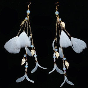 结婚耳环新款新娘耳饰简约韩式羽毛长款耳坠结婚拍照婚纱礼服饰品