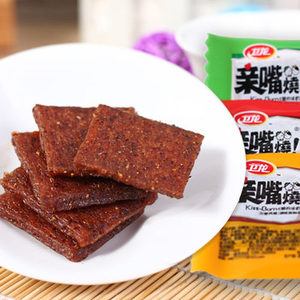 卫龙亲嘴烧 红 span class=h>烧牛肉 /span>味26g 好吃不腻 男生女生