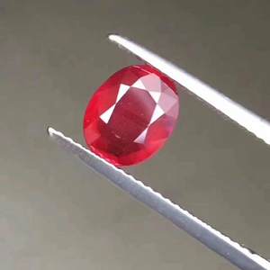 大红宝石图片