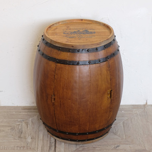 复古木桶图片