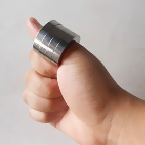 ( 0折) 淘宝 女子防身武器铁拳头拳套防卫指扣防狼铁拳扣指虎户外