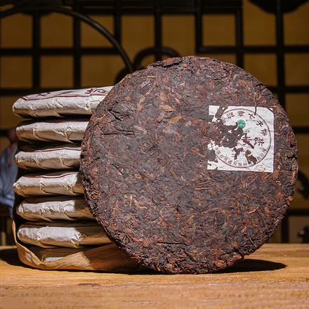 普洱茶熟茶老班章熟茶班章贡饼茶