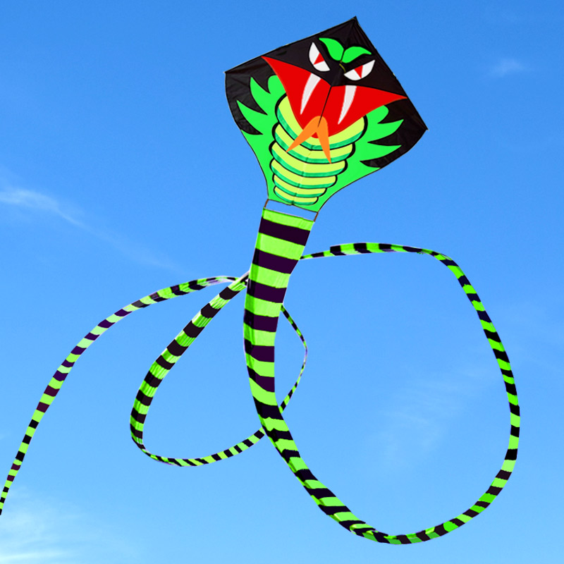新款蛇风筝微风易飞大型成人高档长尾青蛇儿童卡通初学者潍坊风争