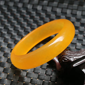 玉手镯 新疆和田金丝玉手镯  span class=h>天然 /span>石英岩玉手镯