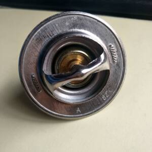 class=h>东风 /span>小康 span class=h>节温器 /span>465 span class