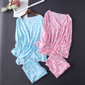 新款人造棉套装图片