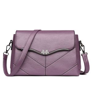 【女土皮包新款单肩斜挎价格】最新女土皮包新