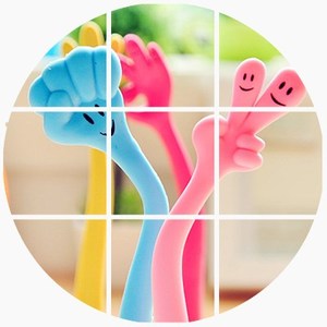 三年二班●日韩国文具 可爱创意卡通圆珠笔 随意弯曲手指笔手势