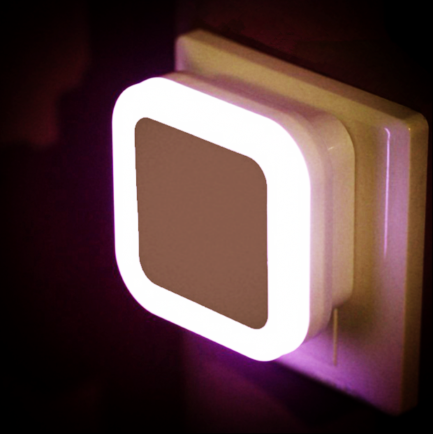 迷你光控感应小夜灯插电led创意节能 婴儿童宝宝喂奶卧室床头灯