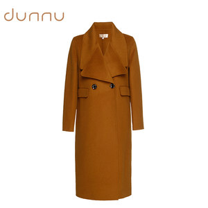 敦奴羊毛大衣DUNNU2018秋季新款翻领纯色刺