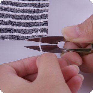 包邮现货家居弹簧纱线剪刀 裁缝剪刀/十字绣/服装线头剪 纱剪 u型