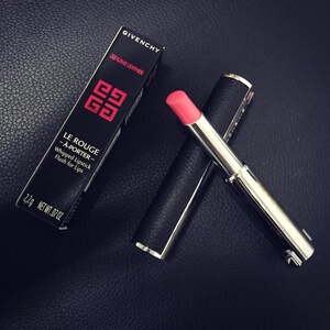 俄代 span class=h>纪梵希 /span>小牛皮细管唇膏口红104 301 303 206