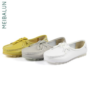 【牛皮女士豆豆鞋图片】牛皮女士豆豆鞋图片大全