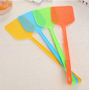 驱虫用品方头刺苍蝇拍子家用加长手柄塑料手动苍蝇拍趣味灭蚊拍子