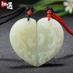 和田玉情侣吊坠一对玉坠图片