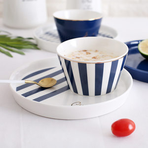 北欧蓝白 span class=h>条纹 /span>陶瓷餐具 span class=h>套装 