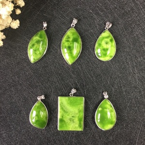  span class=h>绿海 /span>纹石 吊坠