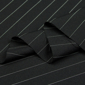 条纹印花深卡其布色瑞丽蓬蓬裙图片